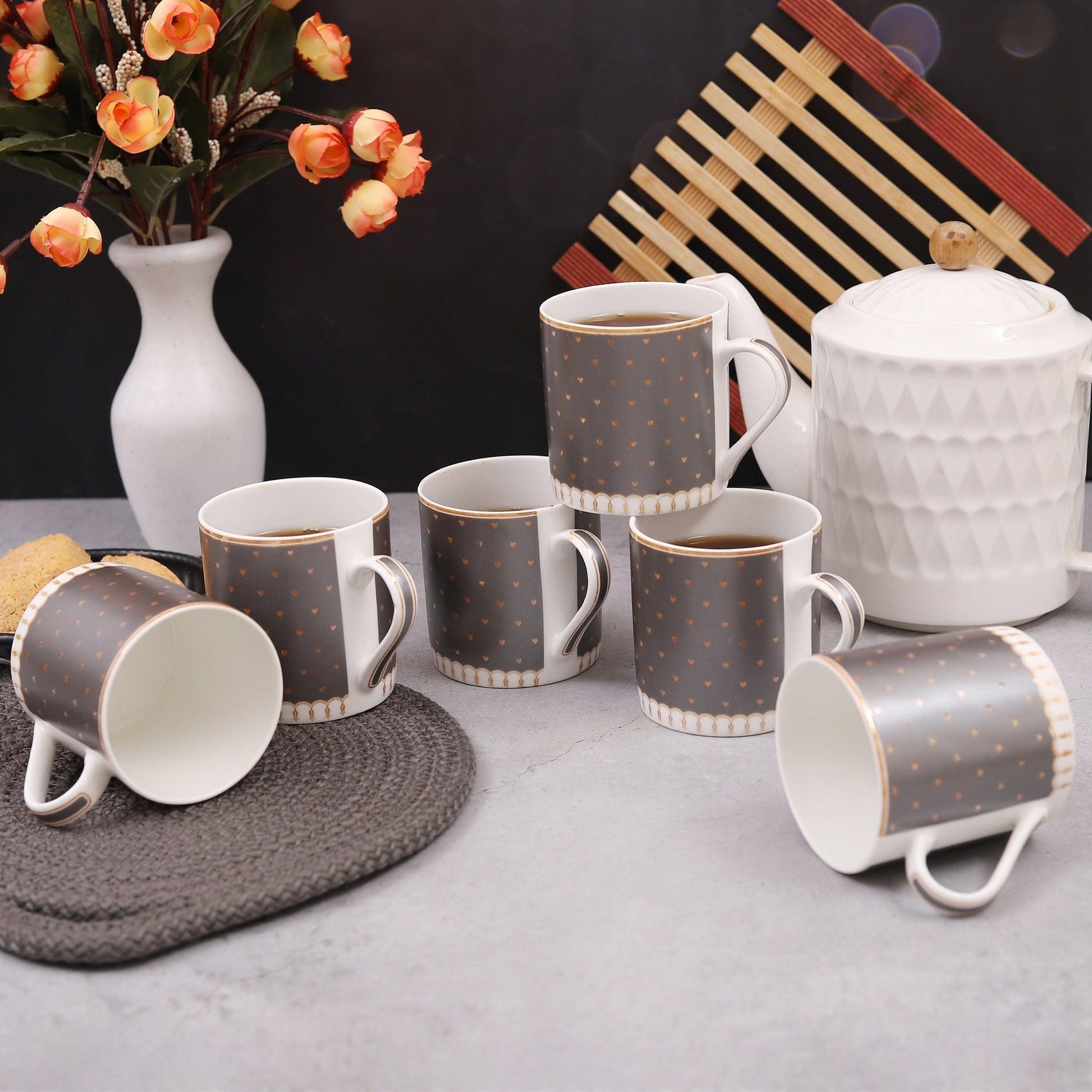 Grey with golden Hearts Perfect for your Loved Ones ( Set of 6 ) - Amora Crockery