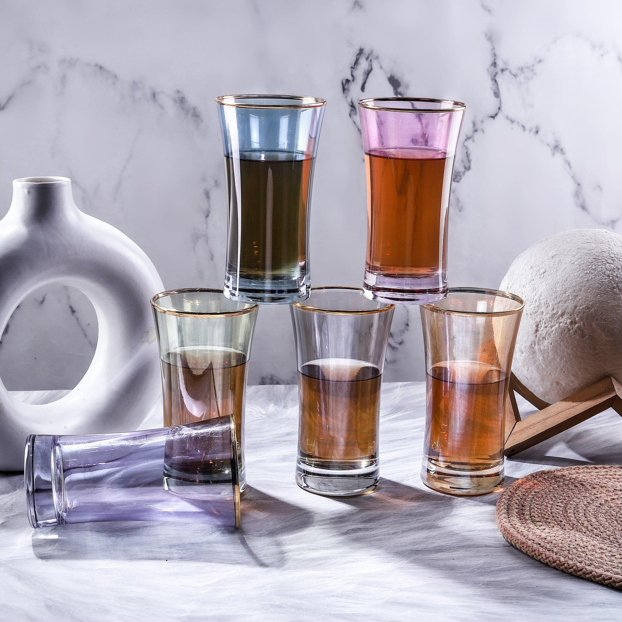 Glass crockery store
